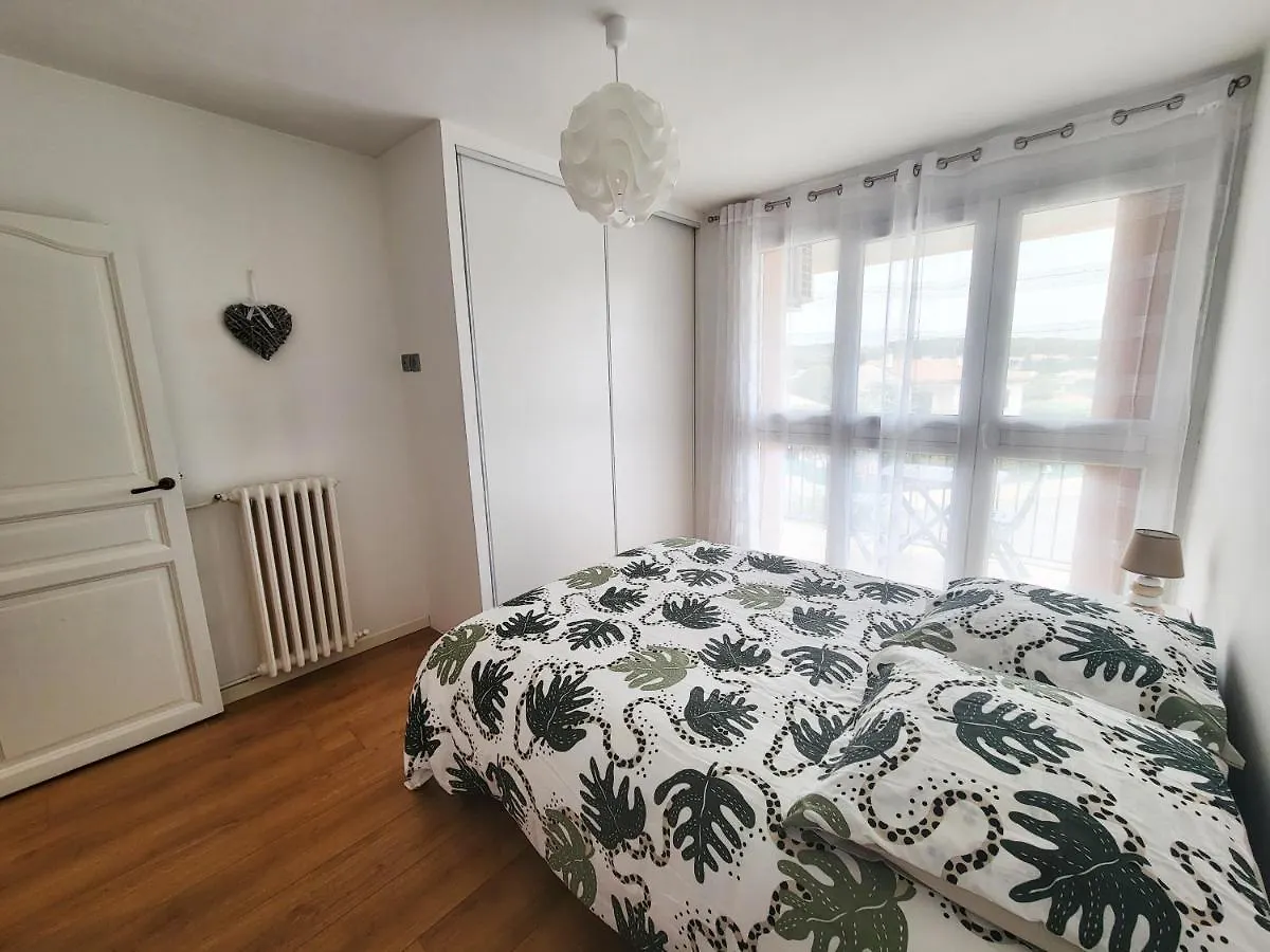 T3 Renove, 4 Couchages, Entre Aix Et Marseille Apartment France